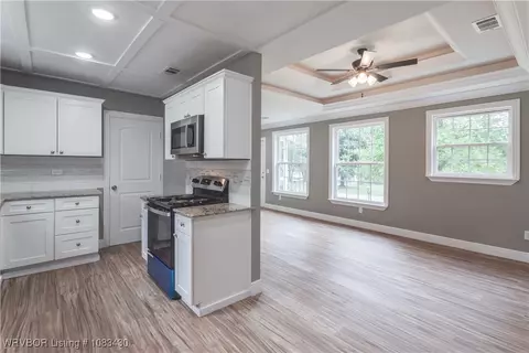3904 Macarthur Dr, Fort Smith, AR 72904 photo 10