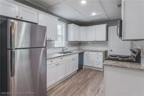 3904 Macarthur Dr, Fort Smith, AR 72904 photo 13