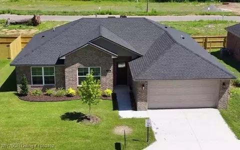 1106 Hunter Dr, Fort Smith, AR 72923