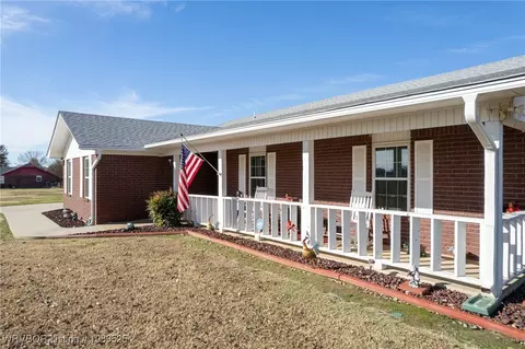 474377 1130 Rd, Muldrow, OK 74948