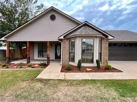140 Juniper Dr, Greenwood, AR 72936 photo 2