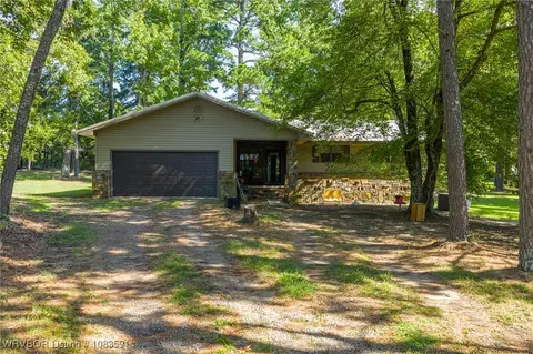 465 Community Center Rd, Paris, AR 72855