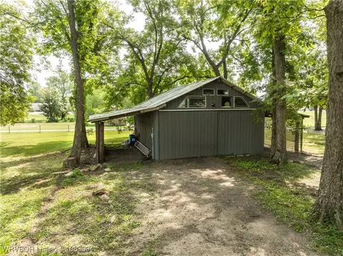 Exterior - 202 Hooper St, Hackett, AR 72937 photo 7 of 9