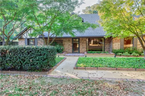 2522 May Branch Dr, Fort Smith, AR 72903