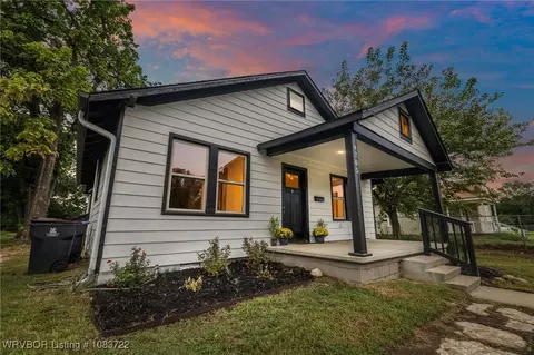Exterior - 4705 Johnson St, Fort Smith, AR 72904 photo 2 of 5