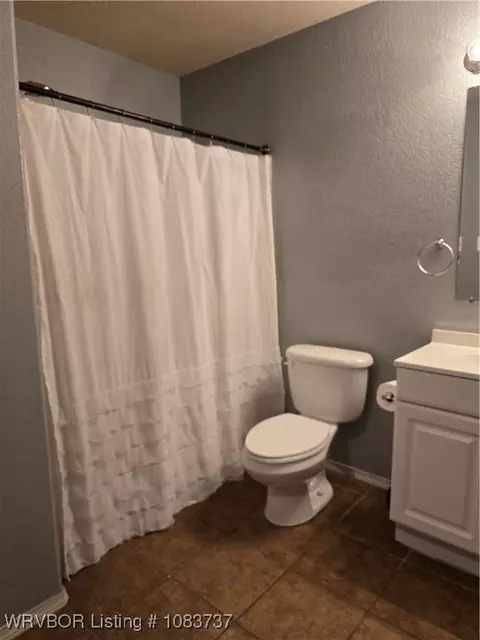 Bath - 211 Colony Ct, Barling, AR 72923 photo 1 of 4