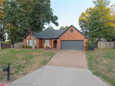 Exterior - 9705 Muirfield Cir, Fort Smith, AR 72908 photo 5 of 17