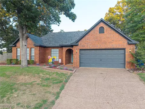 Exterior - 9705 Muirfield Cir, Fort Smith, AR 72908 photo 17 of 17
