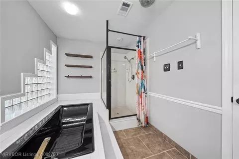 Bath - 9705 Muirfield Cir, Fort Smith, AR 72908 photo 4 of 7