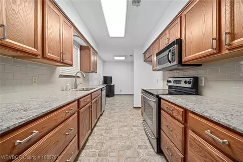 9135 Skypark Dr, Fort Smith, AR 72903 photo 17