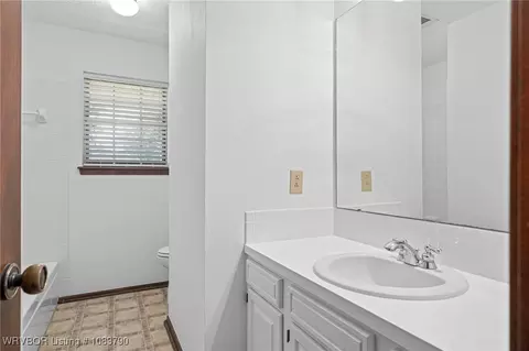 9135 Skypark Dr, Fort Smith, AR 72903 photo 35