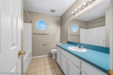 Bath - 3509 Coventry Ln, Fort Smith, AR 72908 photo 4 of 4