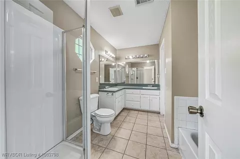 Bath - 3509 Coventry Ln, Fort Smith, AR 72908 photo 1 of 4