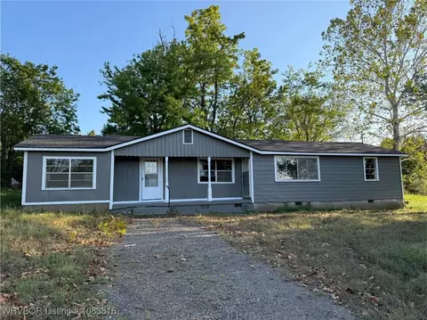 Exterior - 503 Broadway St, Huntington, AR 72940 photo 2 of 4