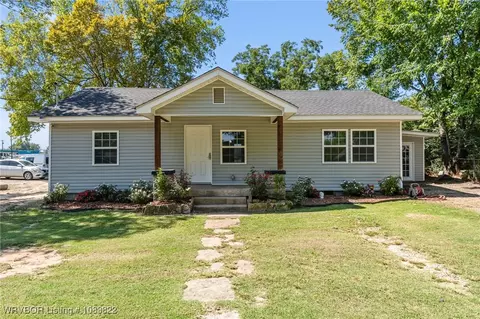 3920 Rowe Ave, Fort Smith, AR 72904