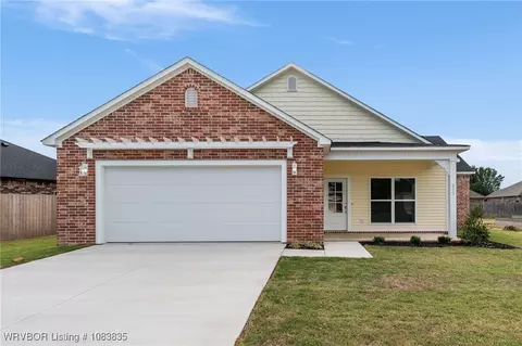 815 Avondale Dr, Alma, AR 72921