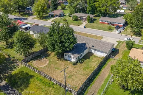 View/Area - 7923 Colony Ln, Fort Smith, AR 72908 photo 8 of 25
