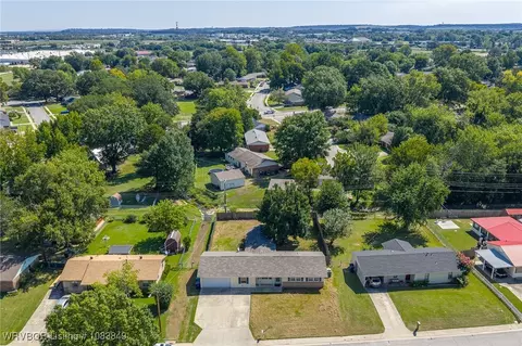 View/Area - 7923 Colony Ln, Fort Smith, AR 72908 photo 17 of 25