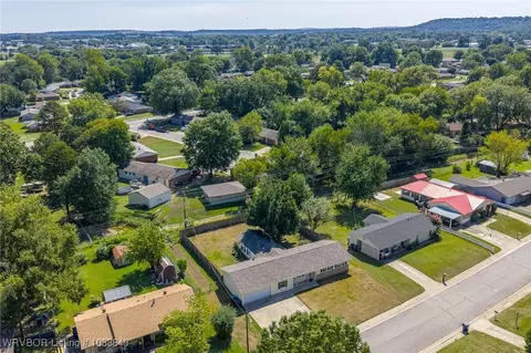 View/Area - 7923 Colony Ln, Fort Smith, AR 72908 photo 16 of 25