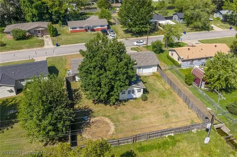 View/Area - 7923 Colony Ln, Fort Smith, AR 72908 photo 6 of 25