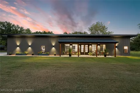 11010 Highway 217, Charleston, AR 72933