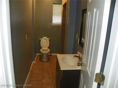 Bath - 2203 N 10th St, Fort Smith, AR 72904 photo 1 of 2
