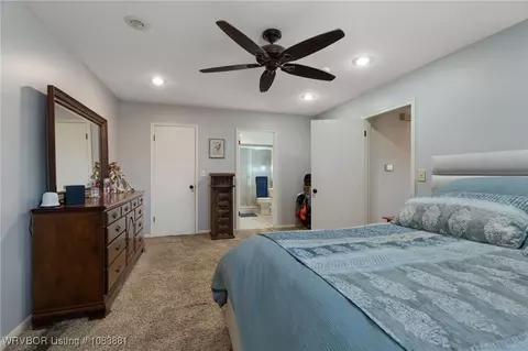 Bedroom - 7024 S U St, Fort Smith, AR 72903 photo 2 of 8