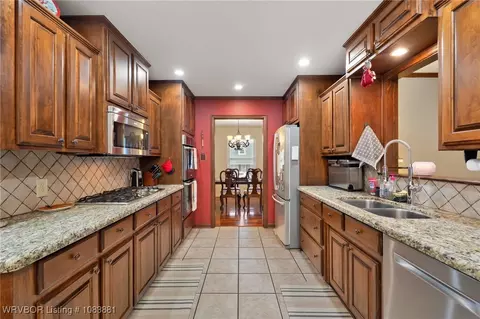 Kitchen - 7024 S U St, Fort Smith, AR 72903 photo 1 of 3