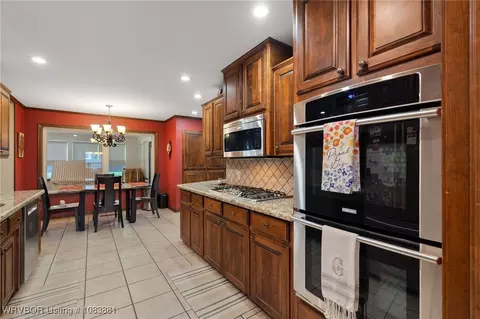 Kitchen - 7024 S U St, Fort Smith, AR 72903 photo 3 of 3