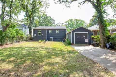 Exterior - 2215 S V St, Fort Smith, AR 72901 photo 10 of 13