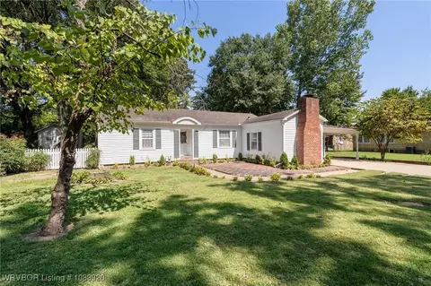 1705 Elm St, Van Buren, AR 72956