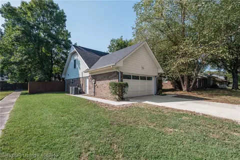 10112 Meandering Way, Fort Smith, AR 72903 photo 3