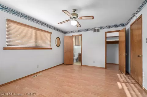 Bedroom - 2825 S 18th St, Fort Smith, AR 72901 photo 2 of 4