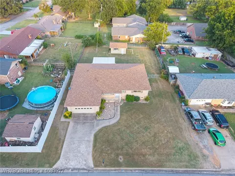View/Area - 2825 S 18th St, Fort Smith, AR 72901 photo 2 of 2