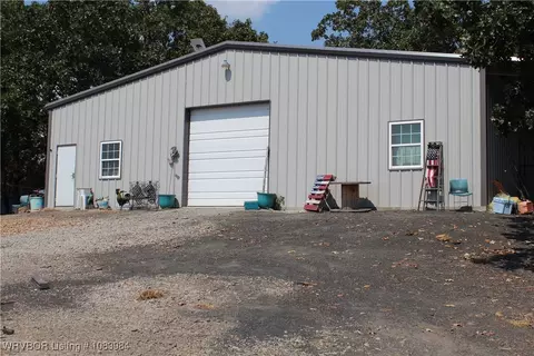 8979 Grand Prairie Rd, Charleston, AR 72933
