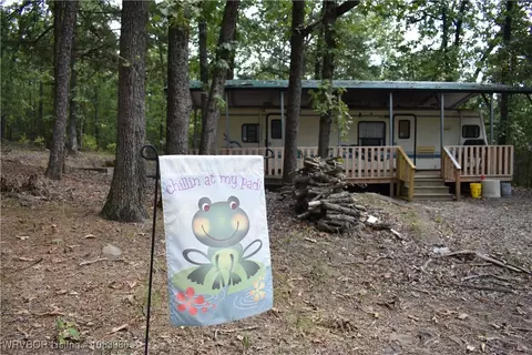 13942 N Lake Rd, Magazine, AR 72943