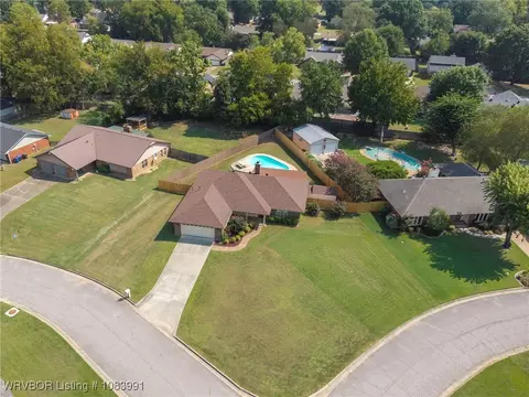 View/Area - 3009 S 98th Cir, Fort Smith, AR 72903 photo 3 of 4
