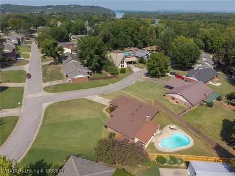 View/Area - 3009 S 98th Cir, Fort Smith, AR 72903 photo 4 of 4