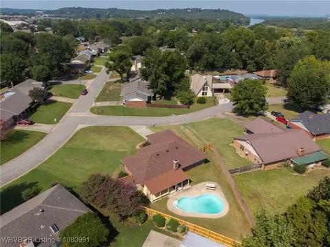 View/Area - 3009 S 98th Cir, Fort Smith, AR 72903 photo 1 of 4