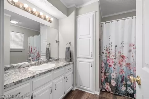 Bath - 3009 S 98th Cir, Fort Smith, AR 72903 photo 1 of 2