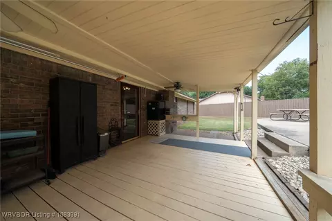 Exterior - 3009 S 98th Cir, Fort Smith, AR 72903 photo 8 of 16
