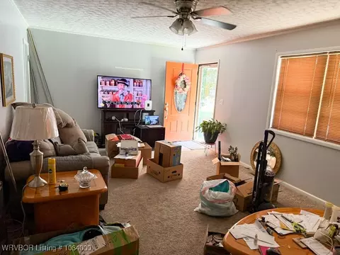 Living - 306 W Nickell St, Ozark, AR 72949 photo 1 of 2
