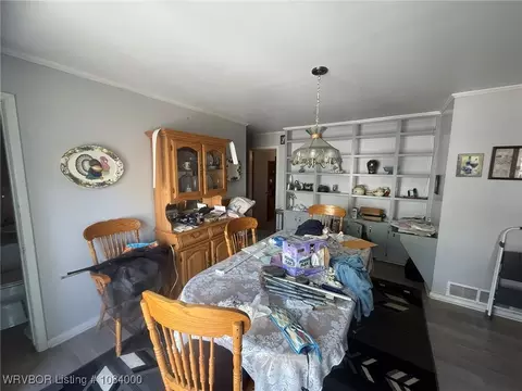 Dining - 306 W Nickell St, Ozark, AR 72949 photo 1 of 3