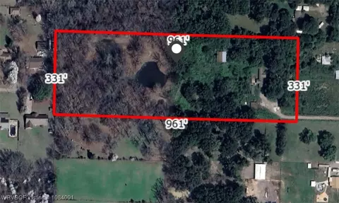303 Arkansas Ave, Van Buren, AR 72956