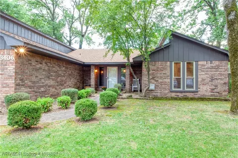 Exterior - 3406 Erin Oaks Ct, Fort Smith, AR 72908 photo 2 of 6