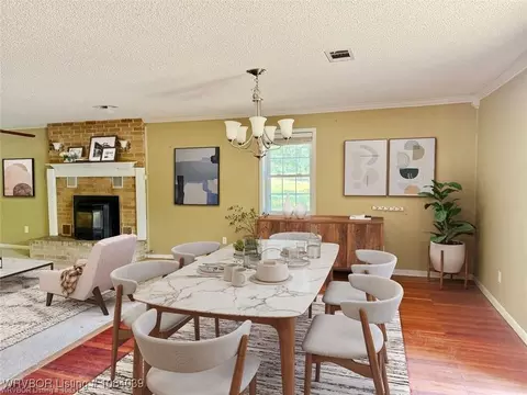 Dining - 5488 Suncrest Rd, Waldron, AR 72958 photo 1 of 1