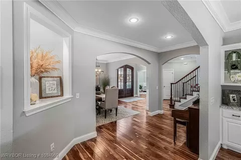 Entry Way - 6604 Riley Park Dr, Fort Smith, AR 72916 photo 4 of 8