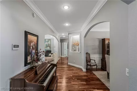 Entry Way - 6604 Riley Park Dr, Fort Smith, AR 72916 photo 3 of 8