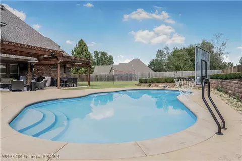 Exterior - 6604 Riley Park Dr, Fort Smith, AR 72916 photo 10 of 13