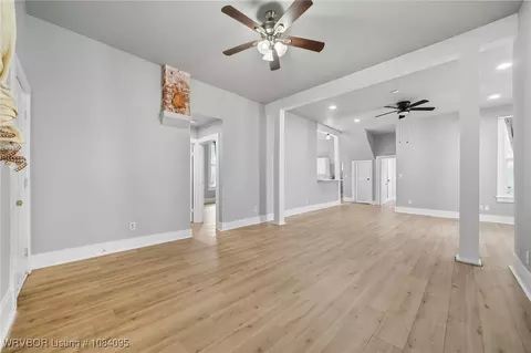 Living - 315 N 18th St, Fort Smith, AR 72901 photo 3 of 7